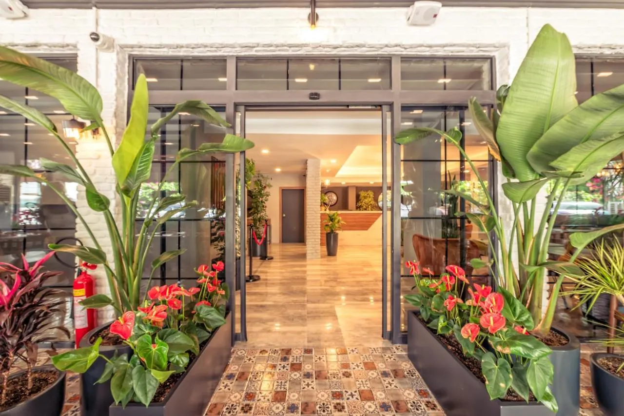 فندق مبيت وإفطار Casativo Hotels Lara أنطاليا تركيا